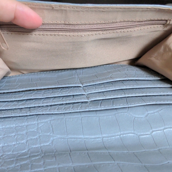 Nine West wallet - Picture 4 of 4